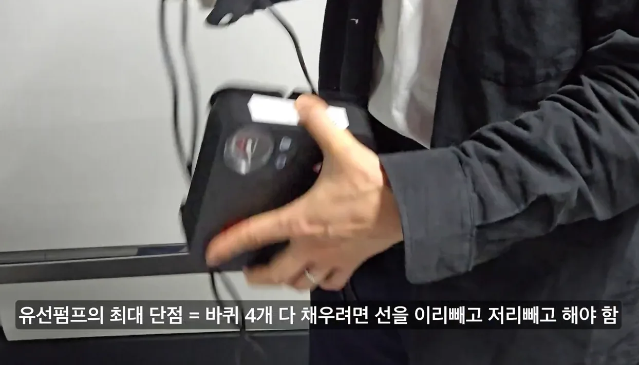 겨울철 운전자 필수템 샤오미 자동차 타이어 공기압 에어펌프 2 - 주요 포인트 2 - 샤오미